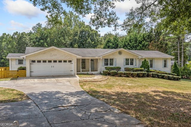 2465 Bethany Bend, Alpharetta, GA 30004