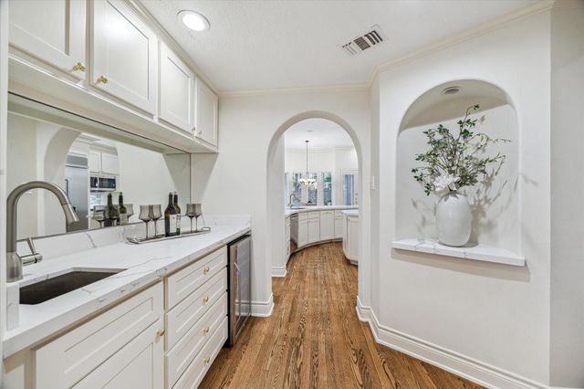 38 Scotsmoor Court, Sugar Land, TX 77479