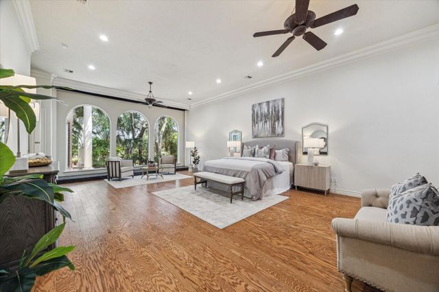 38 Scotsmoor Court, Sugar Land, TX 77479