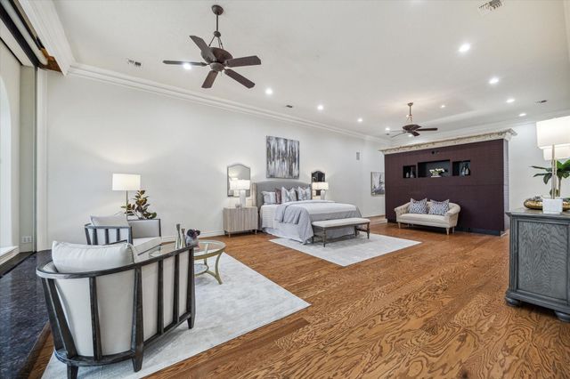 38 Scotsmoor Court, Sugar Land, TX 77479