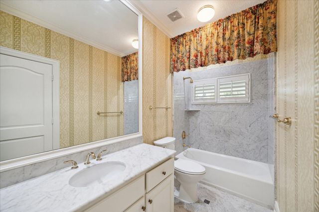 38 Scotsmoor Court, Sugar Land, TX 77479