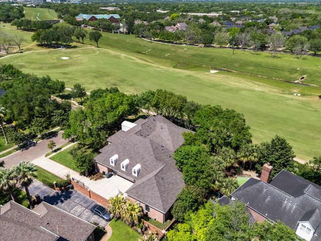 38 Scotsmoor Court, Sugar Land, TX 77479