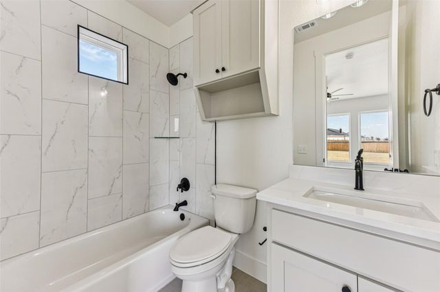 11060 Eagle Walk BLVD, Salado, TX 76571