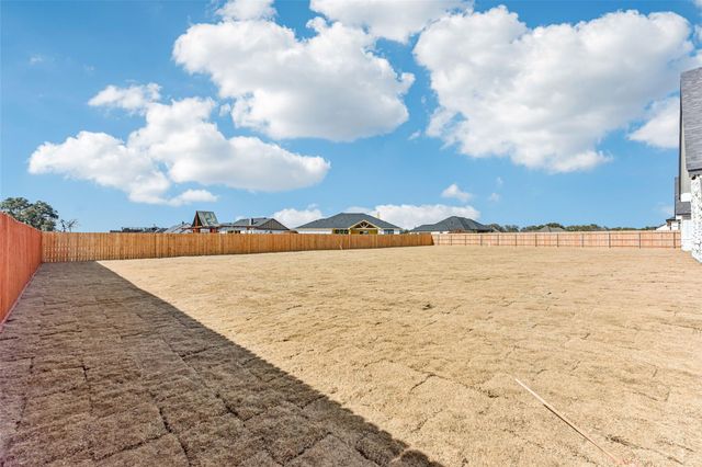 11060 Eagle Walk BLVD, Salado, TX 76571