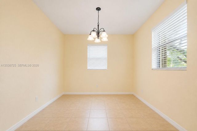 678 NE 33rd Ter, Homestead, FL 33033