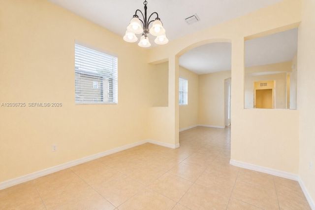 678 NE 33rd Ter, Homestead, FL 33033