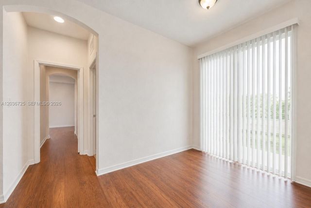678 NE 33rd Ter, Homestead, FL 33033