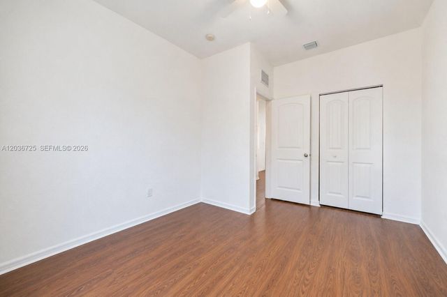 678 NE 33rd Ter, Homestead, FL 33033