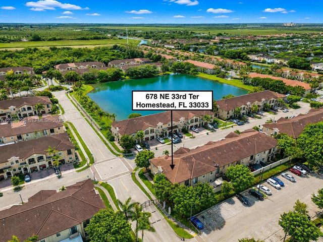 678 NE 33rd Ter, Homestead, FL 33033