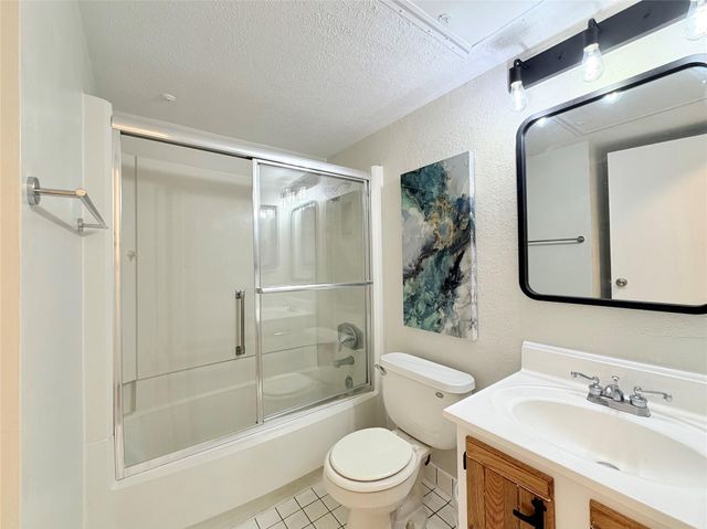 6102 Seawall Boulevard 213, Galveston, TX 77551