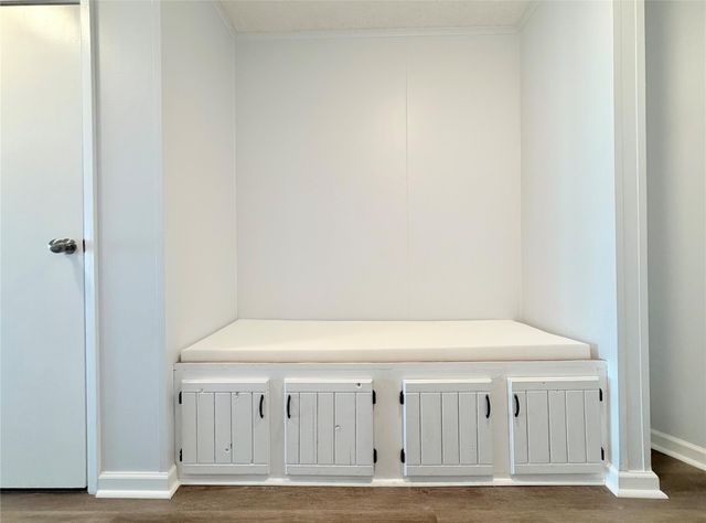 6102 Seawall Boulevard 213, Galveston, TX 77551