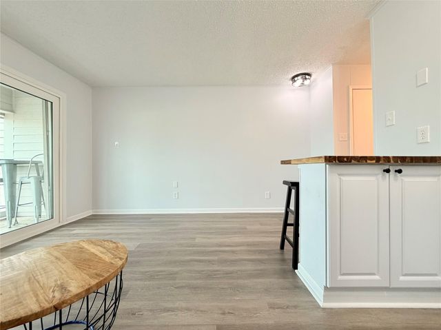 6102 Seawall Boulevard 213, Galveston, TX 77551