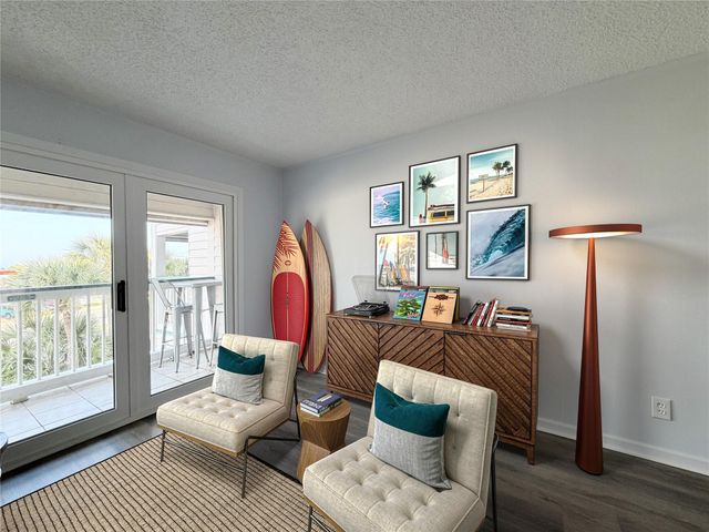 6102 Seawall Boulevard 213, Galveston, TX 77551