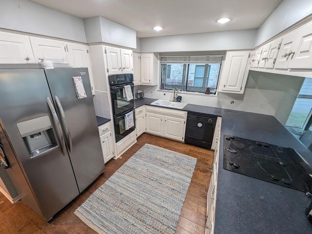 208 Crescent BLF, Lakeway, TX 78734