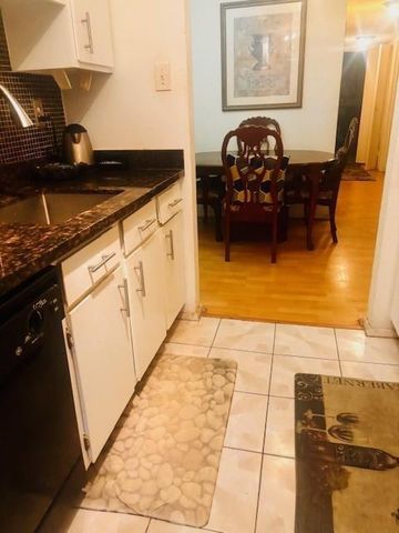 10051 Westpark Drive 242, Houston, TX 77042