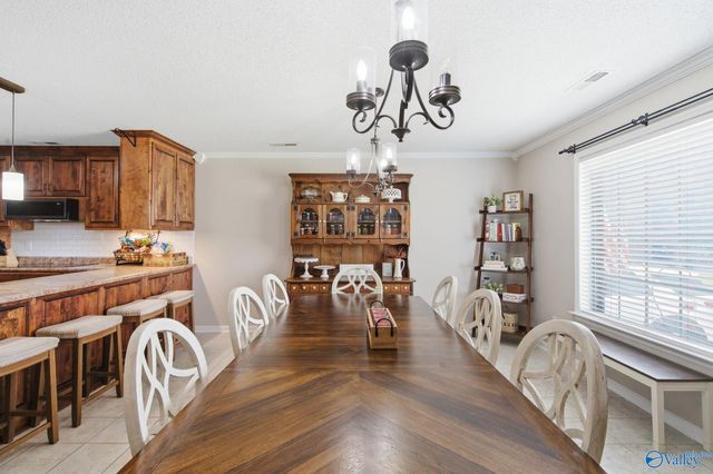1198 Bullard Street, Hartselle, AL 35640