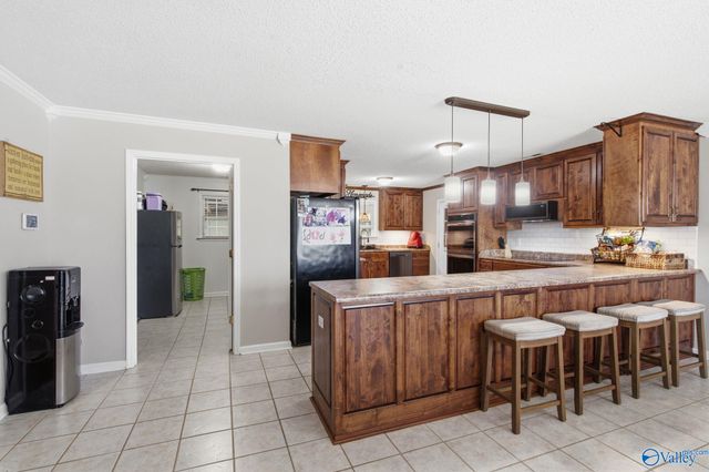 1198 Bullard Street, Hartselle, AL 35640