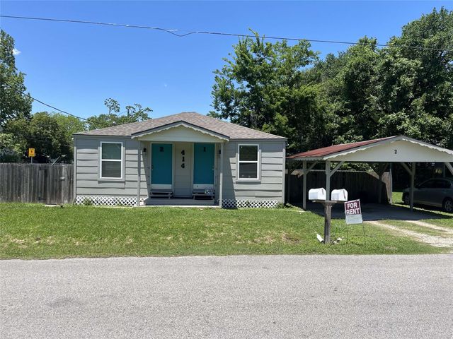 414 Jackson Avenue, Bacliff, TX 77518
