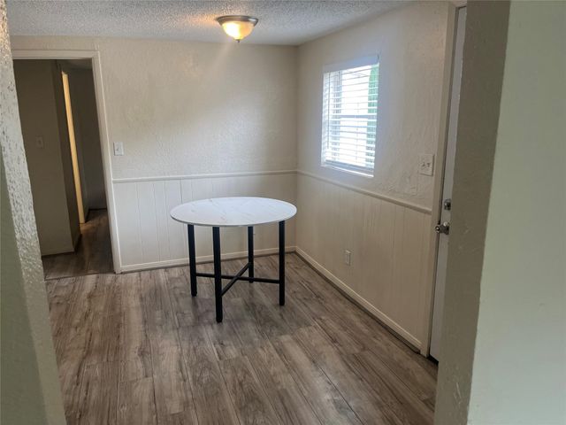 414 Jackson Avenue, Bacliff, TX 77518