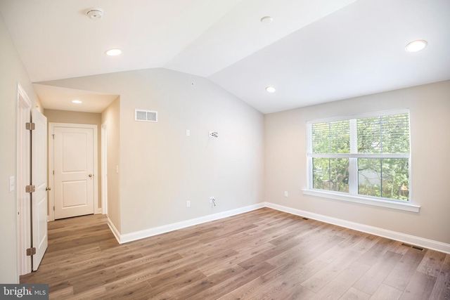 7 WHEATLEY WALK, Lansdale, PA 19446