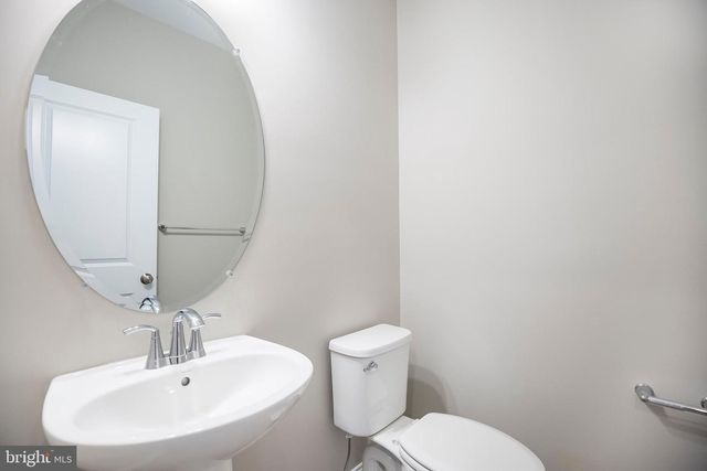 7 WHEATLEY WALK, Lansdale, PA 19446