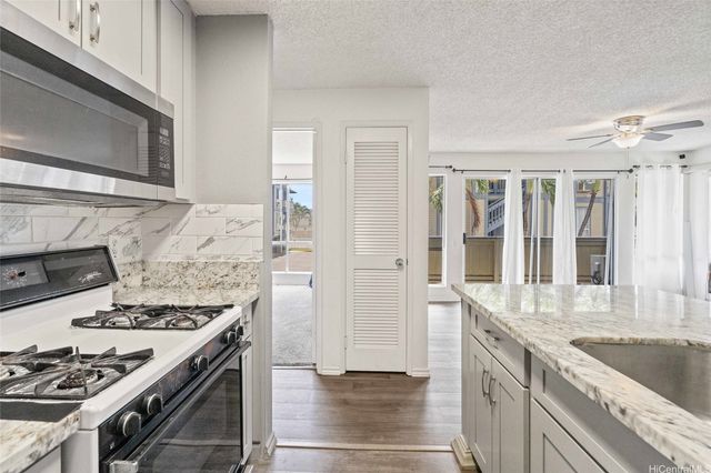 91-299 Hanapouli Circle 1C, Ewa Beach, HI 96706