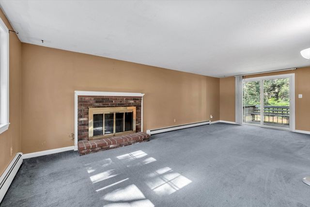 18 Fordham Rd, Falmouth, MA 02536
