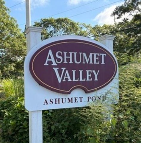 18 Fordham Rd, Falmouth, MA 02536