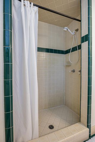 6821 Mosquito Rd, Placerville, CA 95667