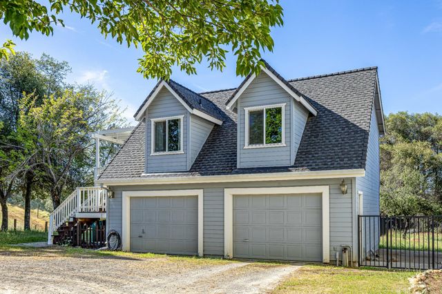 6821 Mosquito Rd, Placerville, CA 95667