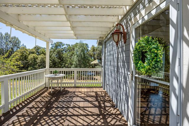 6821 Mosquito Rd, Placerville, CA 95667