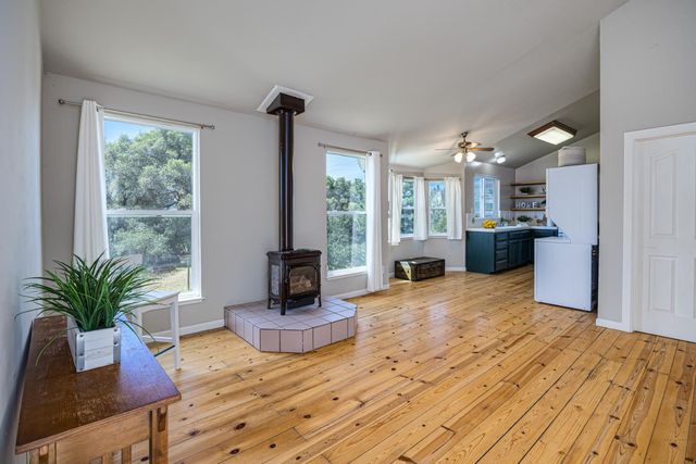 6821 Mosquito Rd, Placerville, CA 95667