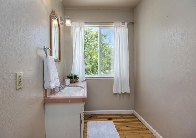 6821 Mosquito Rd, Placerville, CA 95667