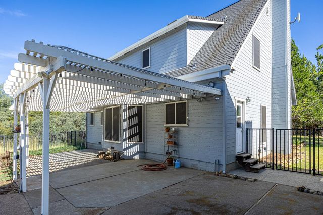 6821 Mosquito Rd, Placerville, CA 95667