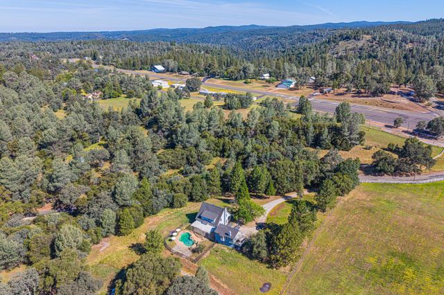 6821 Mosquito Rd, Placerville, CA 95667