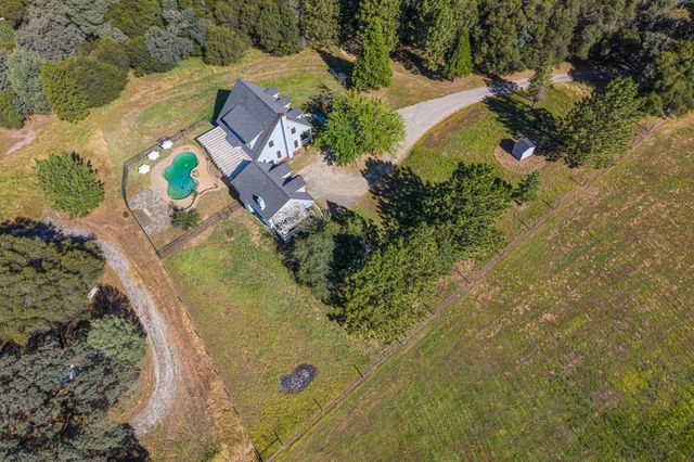 6821 Mosquito Rd, Placerville, CA 95667
