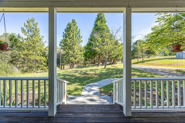 6821 Mosquito Rd, Placerville, CA 95667