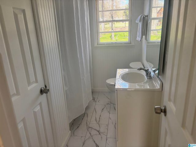 824 MAGNOLIA DRIVE, Sylacauga, AL 35150