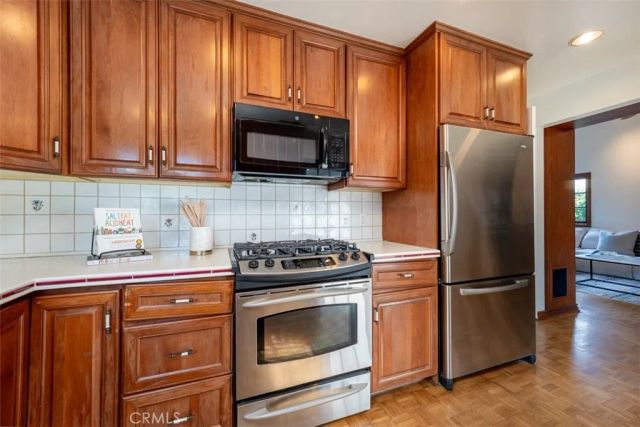 5066 Berean Lane, Irvine, CA 92603