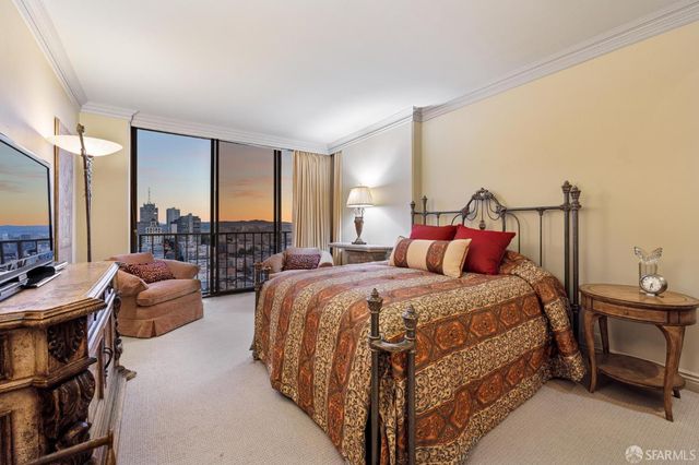 999 Green Street 2104, San Francisco, CA 94133