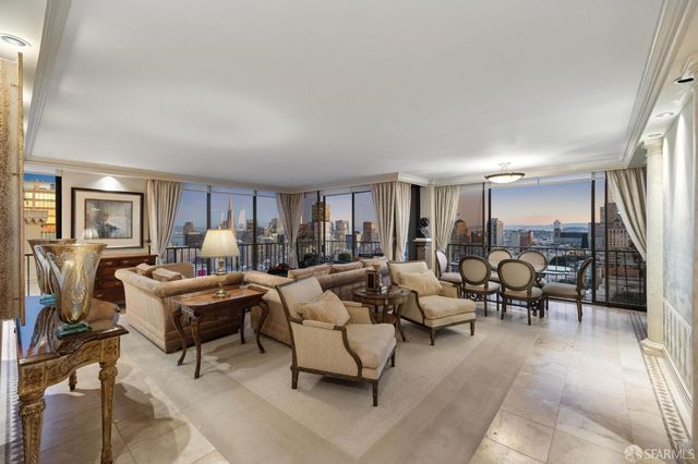 999 Green Street 2104, San Francisco, CA 94133