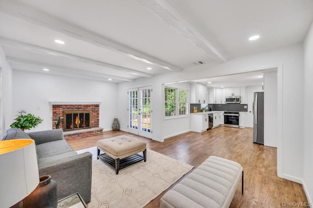 8 Cynthia Lane, Northport, NY 11768 — photo 5