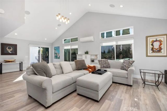 9 Flaxwood, Irvine, CA 92614