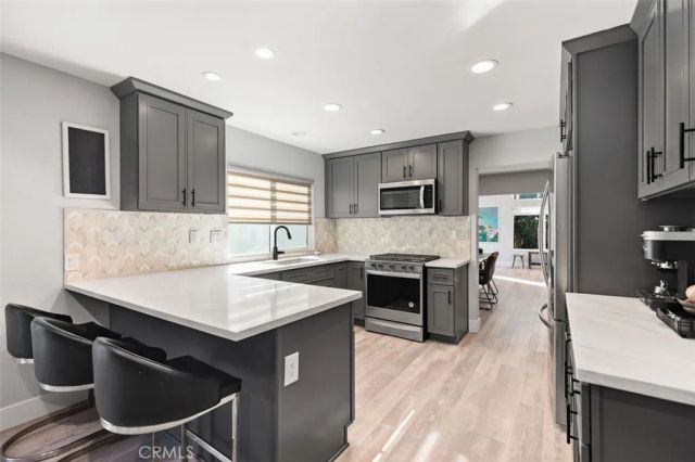 9 Flaxwood, Irvine, CA 92614