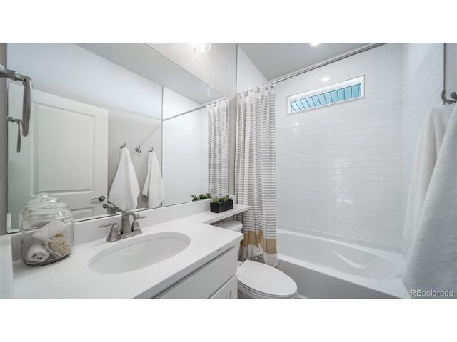 5170 N Quatar St, Aurora, CO 80019