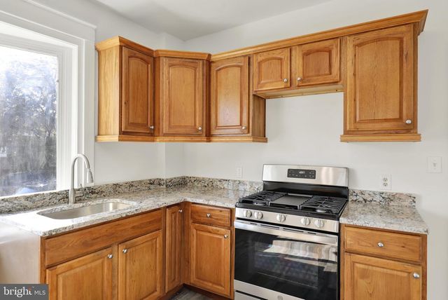 701 ALTON AVE, Reading, PA 19605