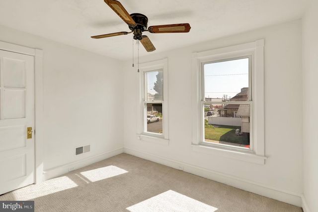 701 ALTON AVE, Reading, PA 19605
