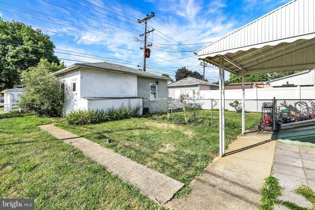 701 ALTON AVE, Reading, PA 19605