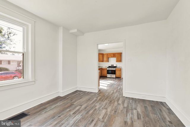 701 ALTON AVE, Reading, PA 19605