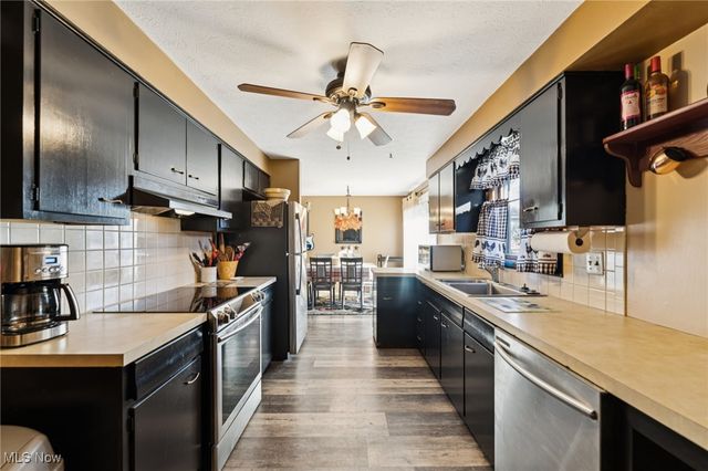 1911 W 30th Street, Lorain, OH 44052